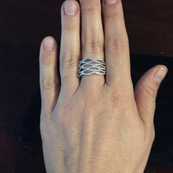 Half carat white gold ring. Size 6. - Picture 3 of 4